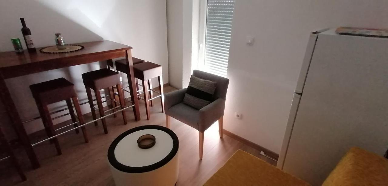 Appartamento Novalja Centar Esterno foto